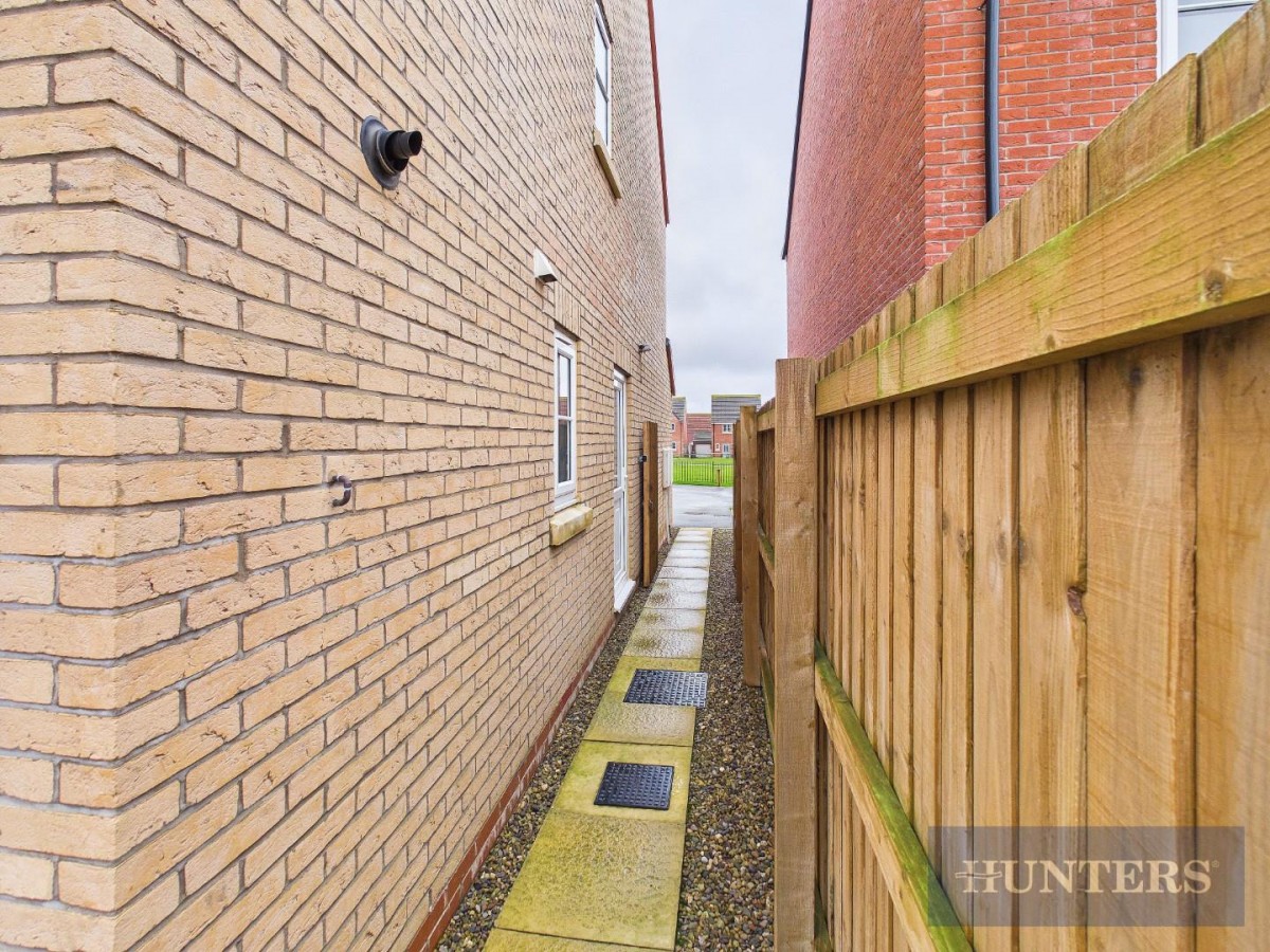 Bilberry Avenue, Middle Deepdale, Scarborough