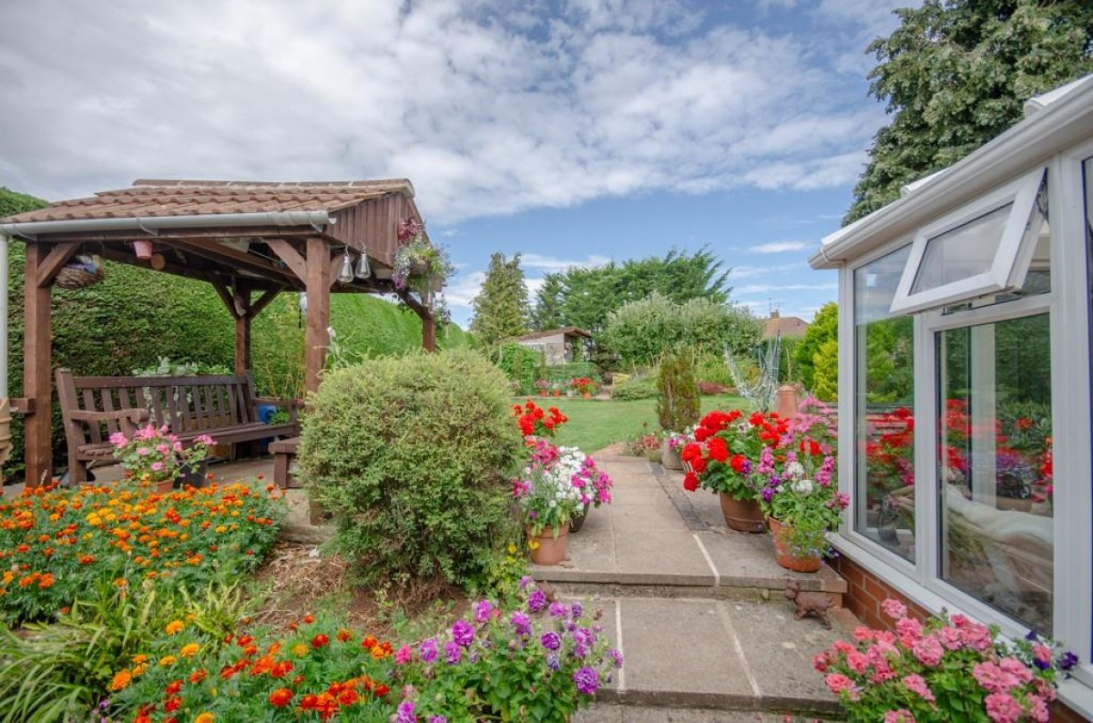 Glendale, Downend, Bristol, BS16 6EQ