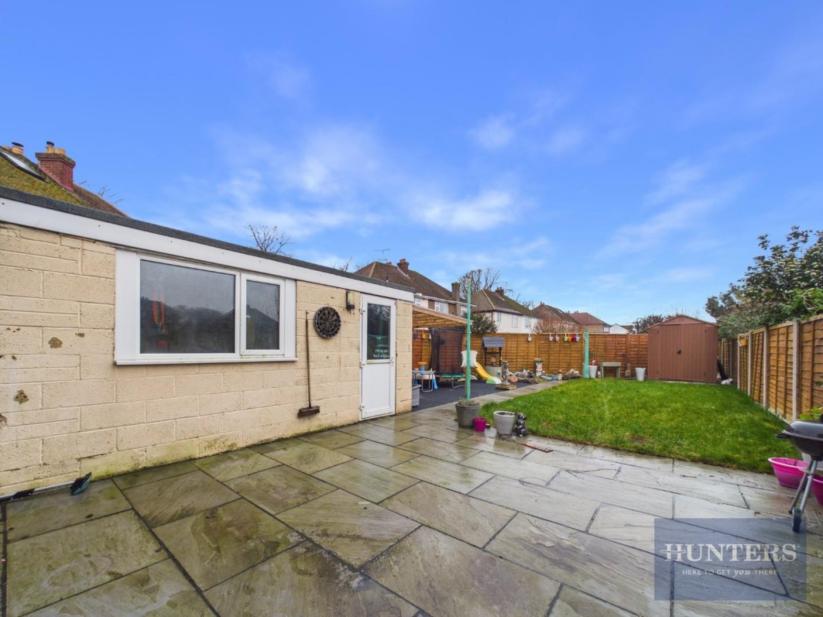 Alstone Lane, Cheltenham