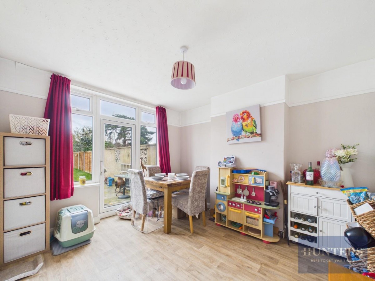 Alstone Lane, Cheltenham