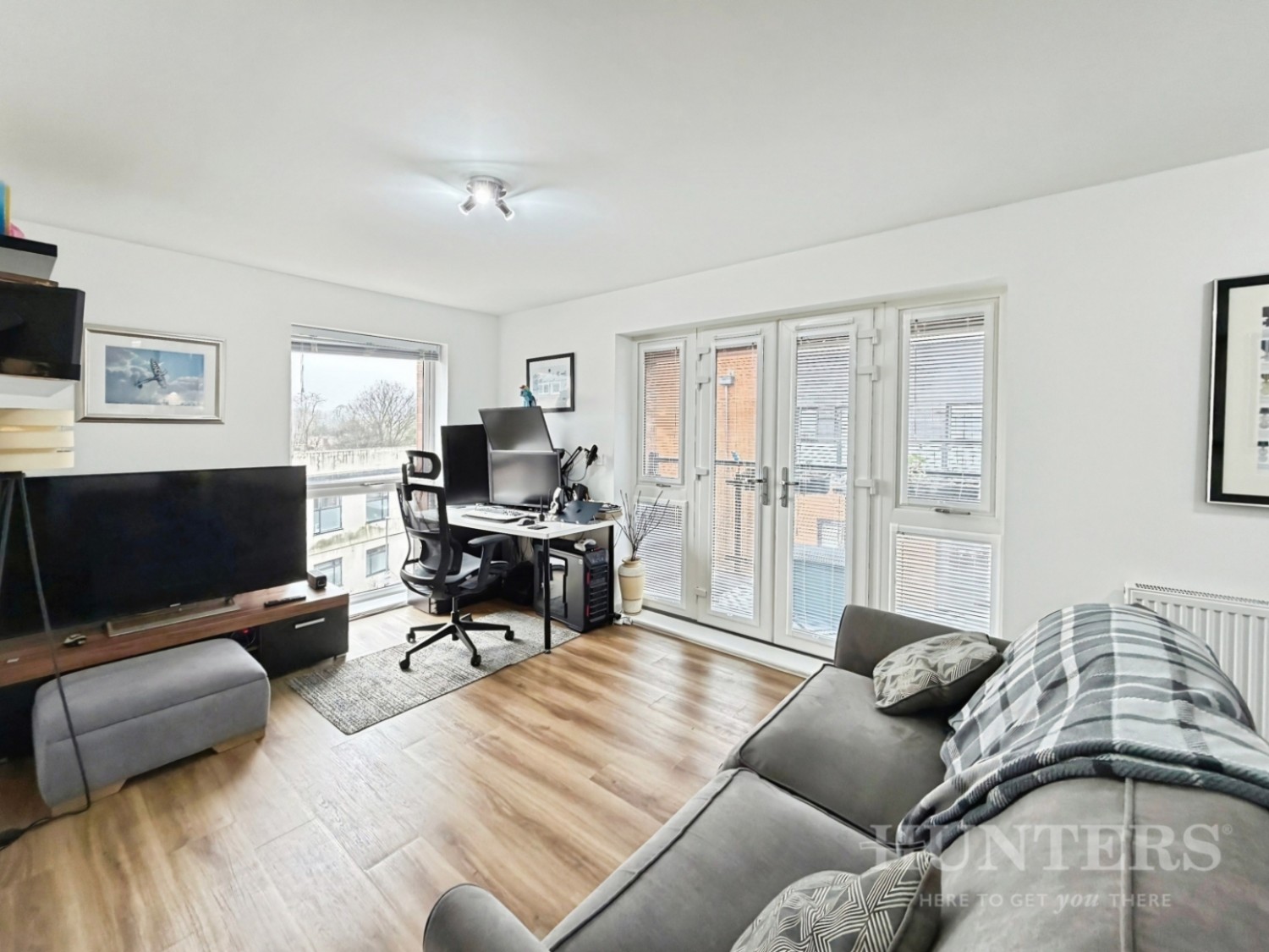 Thread Street, Hackbridge