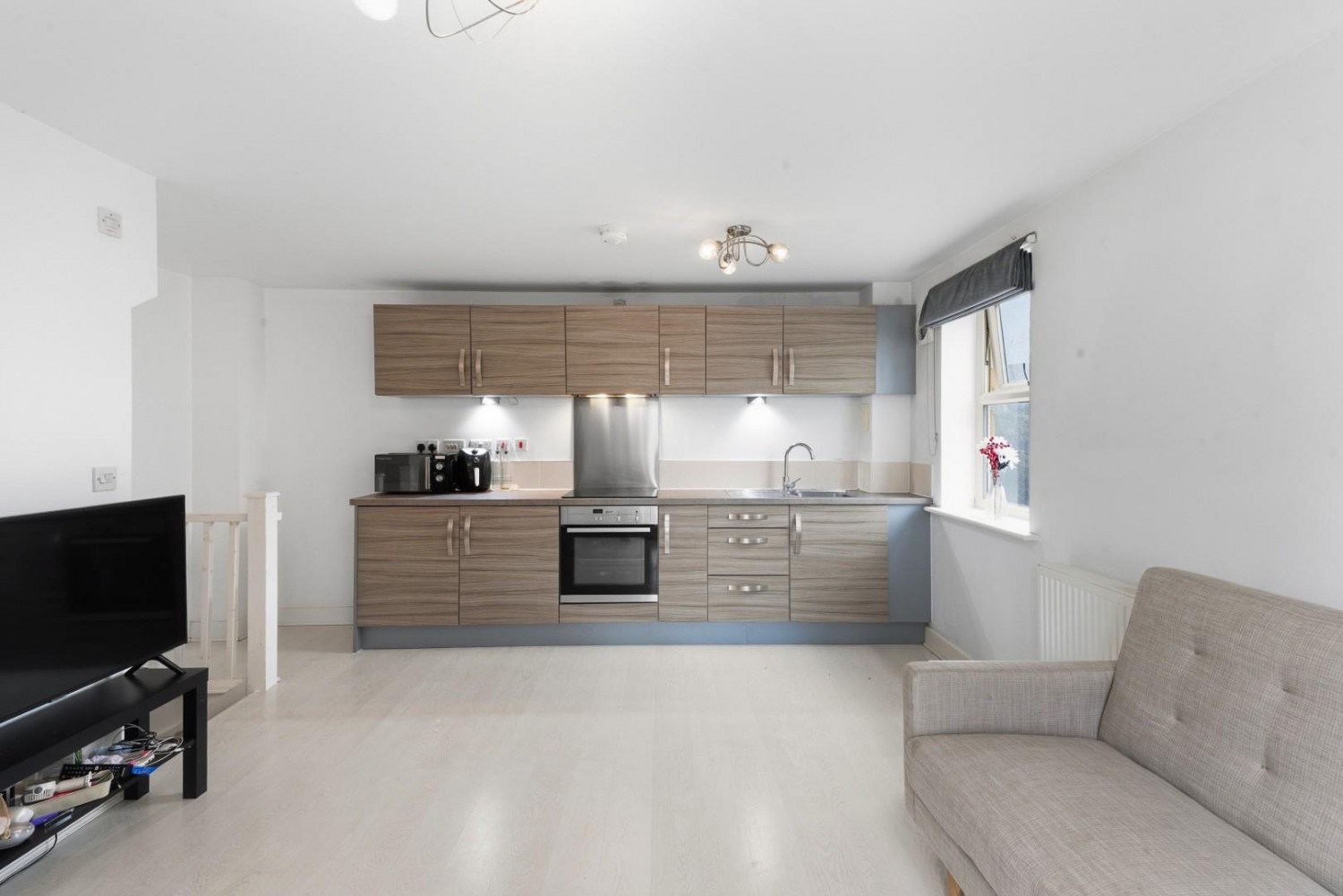 Holts Crest Way, Leeds, West Yorkshire