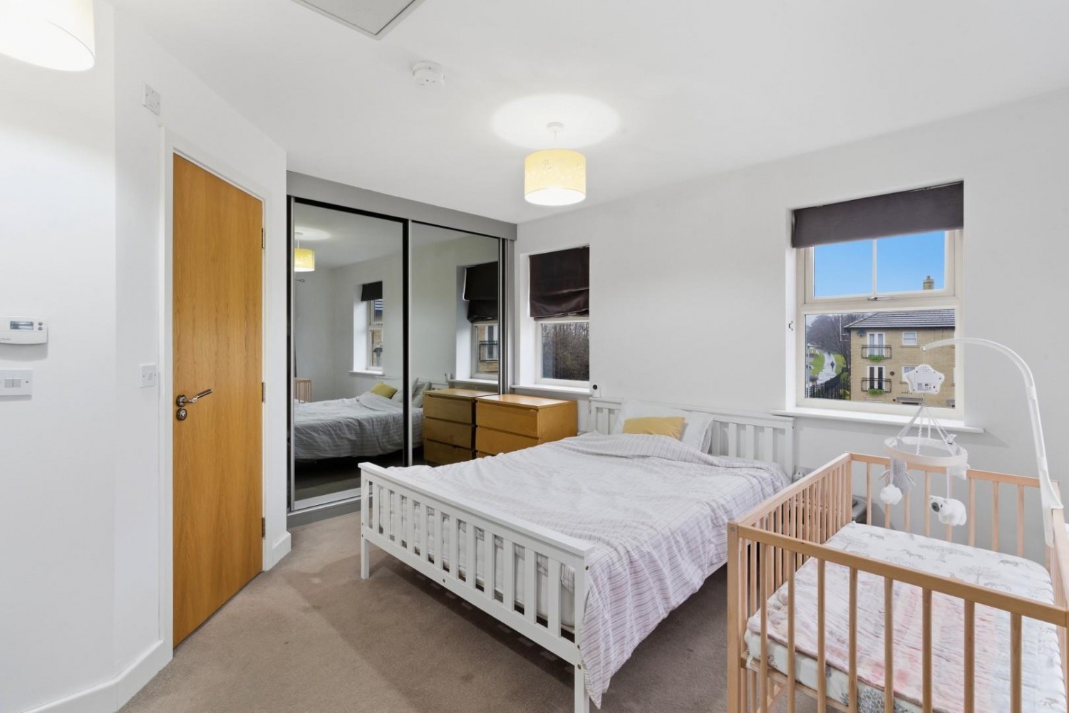 Holts Crest Way, Leeds, West Yorkshire