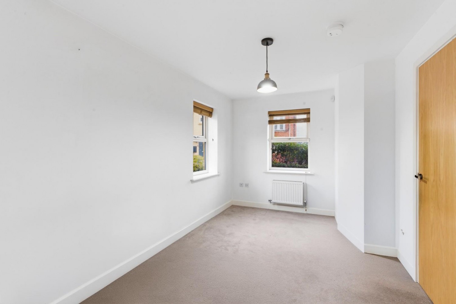 Holts Crest Way, Leeds, West Yorkshire