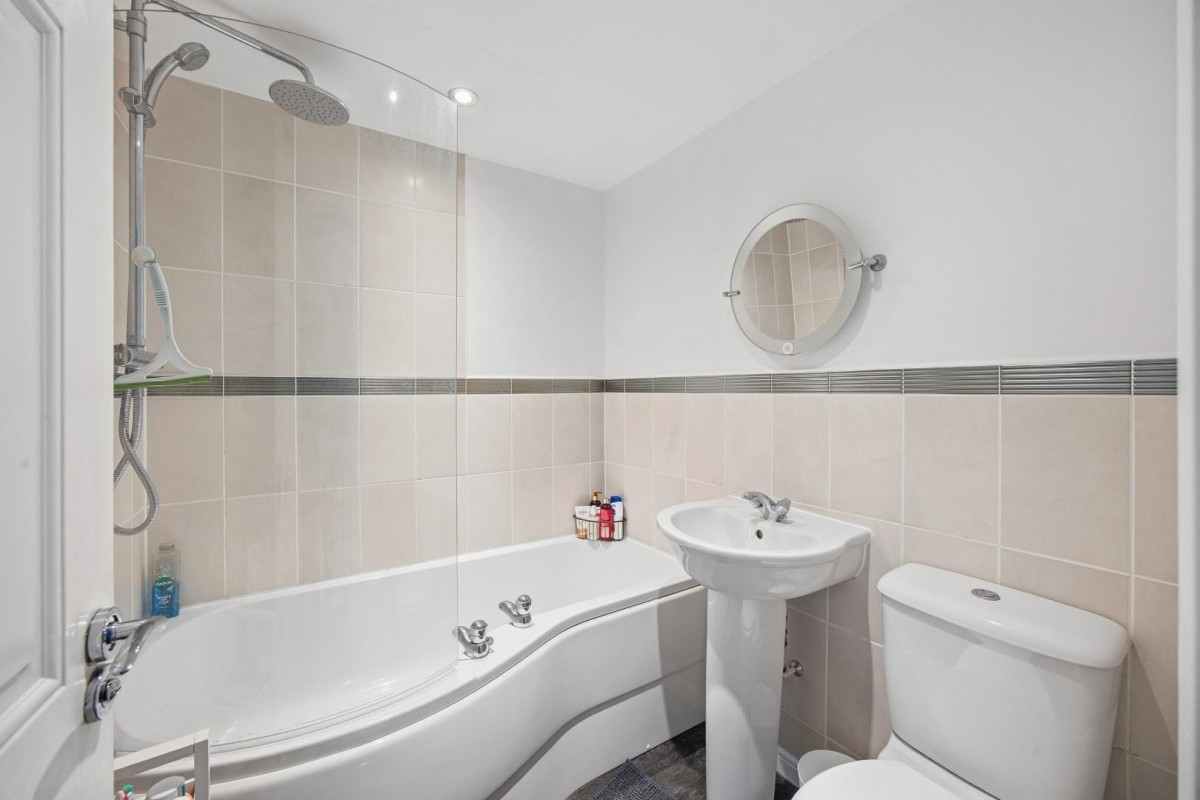 Tarnock Avenue, Bristol