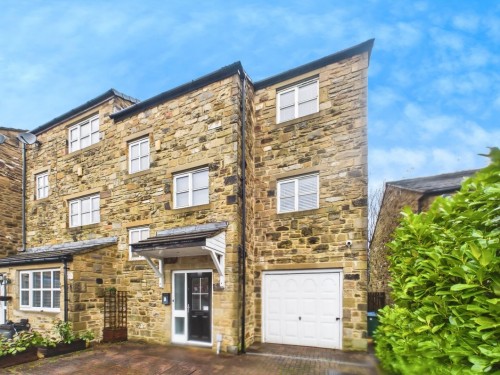 Pepper Hill Lea, Keighley, BD22 7AQ