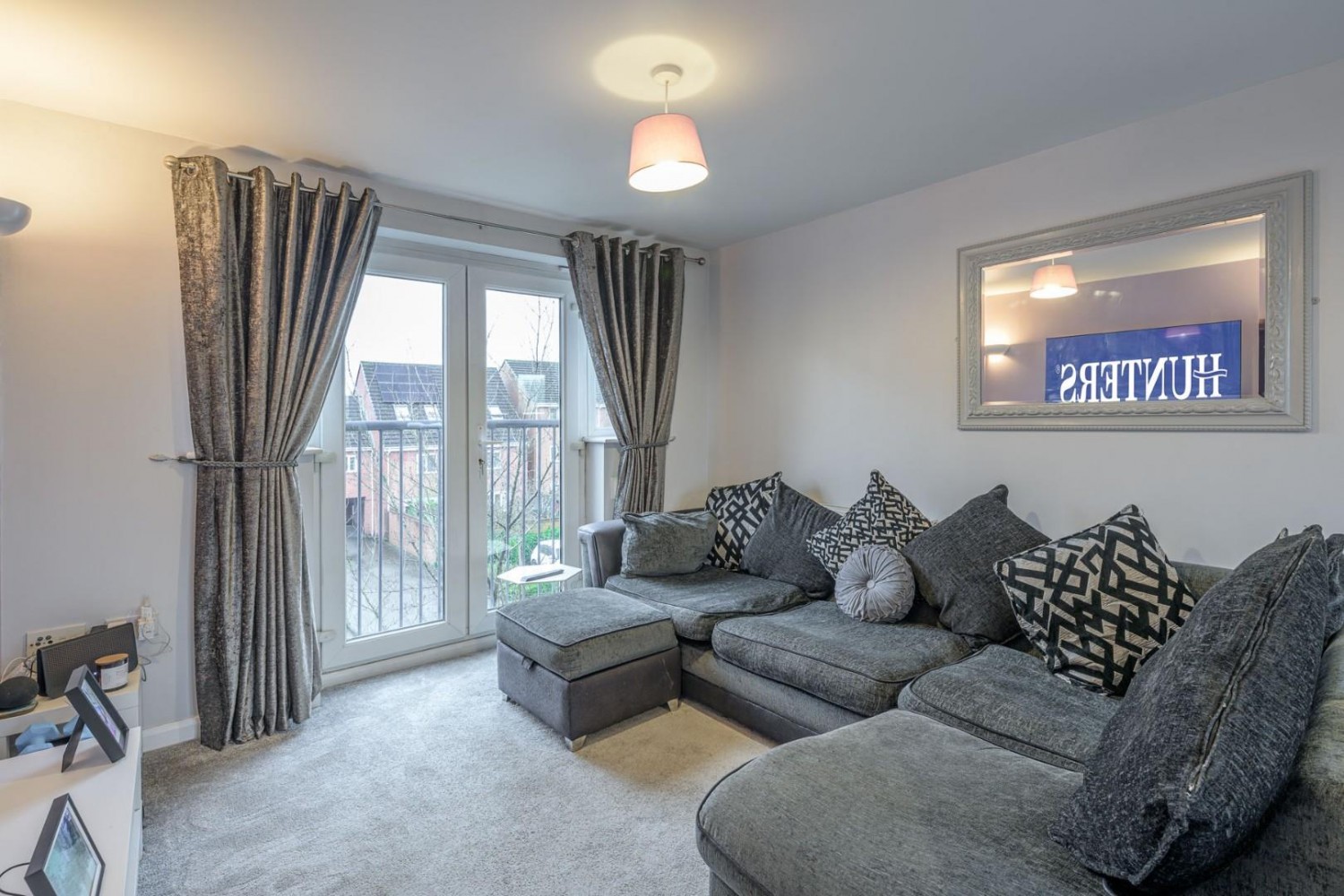 Thunderbolt Way, Tipton