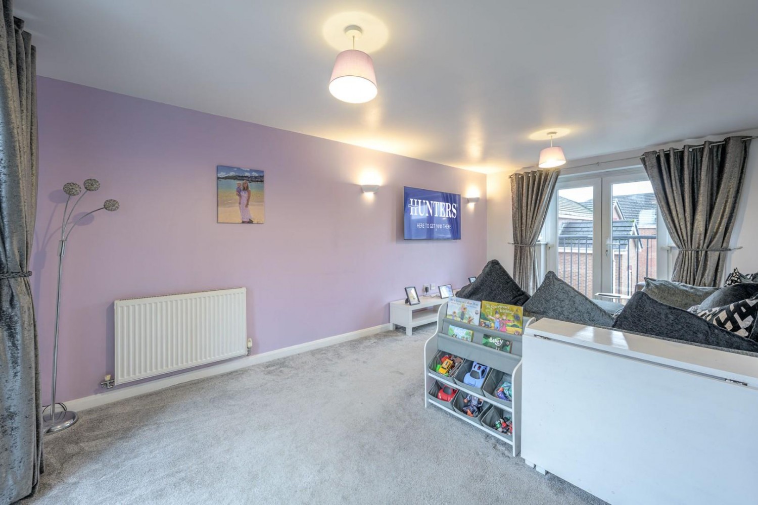 Thunderbolt Way, Tipton