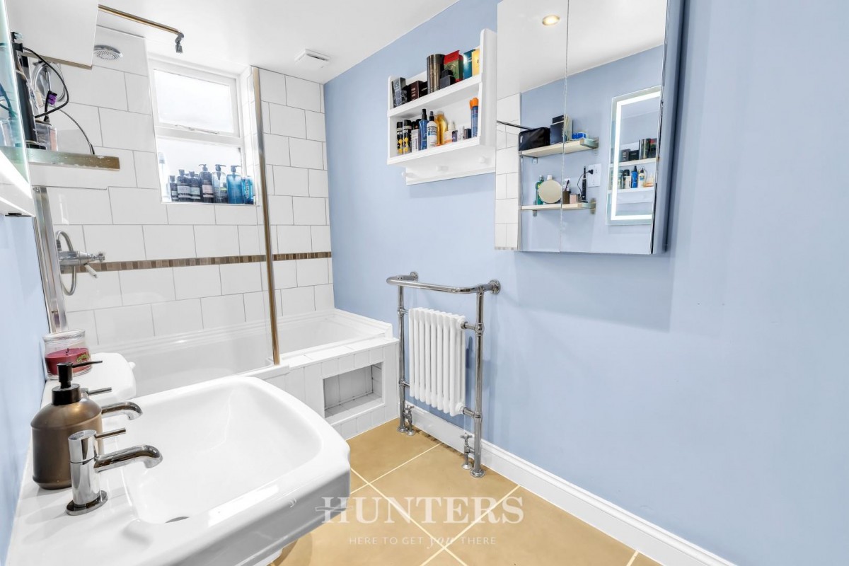 Heaton Street, Middleton M24