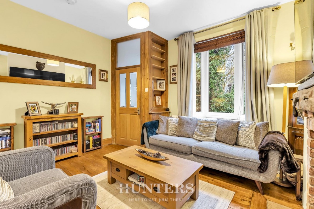 Heaton Street, Middleton M24