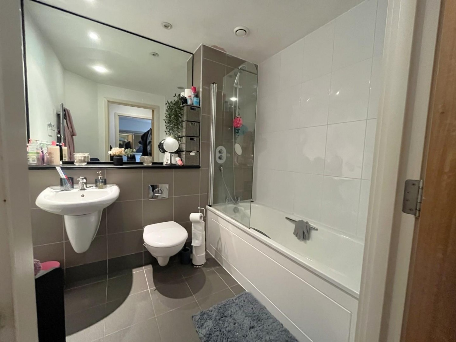 The Gateway North, Crown Point Road, Leeds