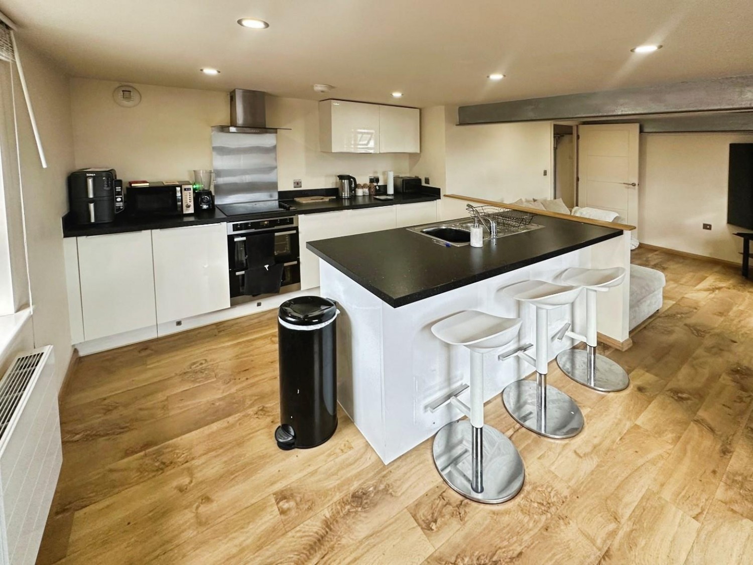 Cairns Close, Lichfield