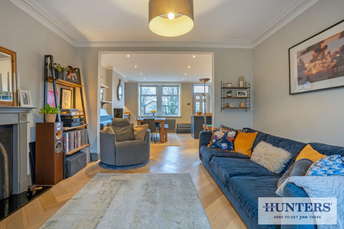 Hawthorn Crescent, Yeadon, Leeds