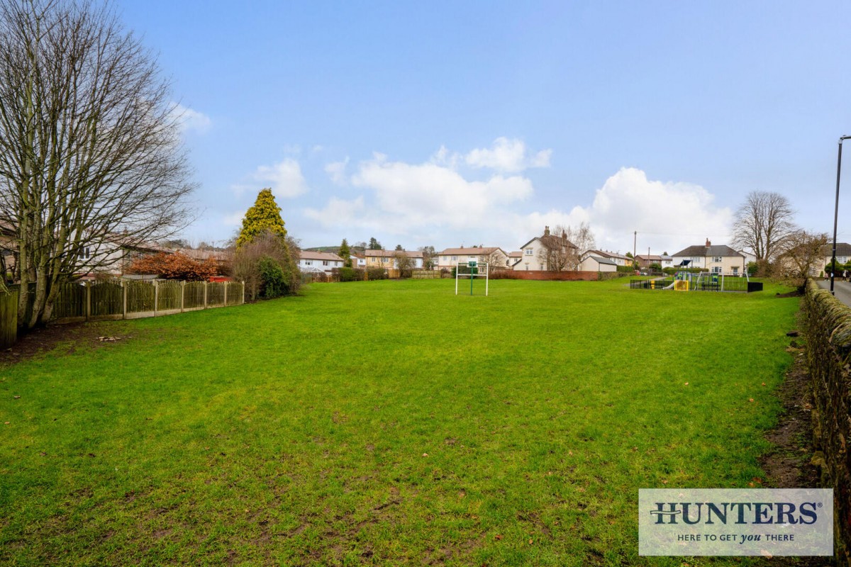 Hawthorn Crescent, Yeadon, Leeds