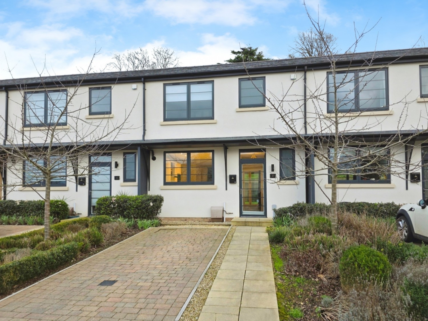 Beatrice Webb Lane, Standish