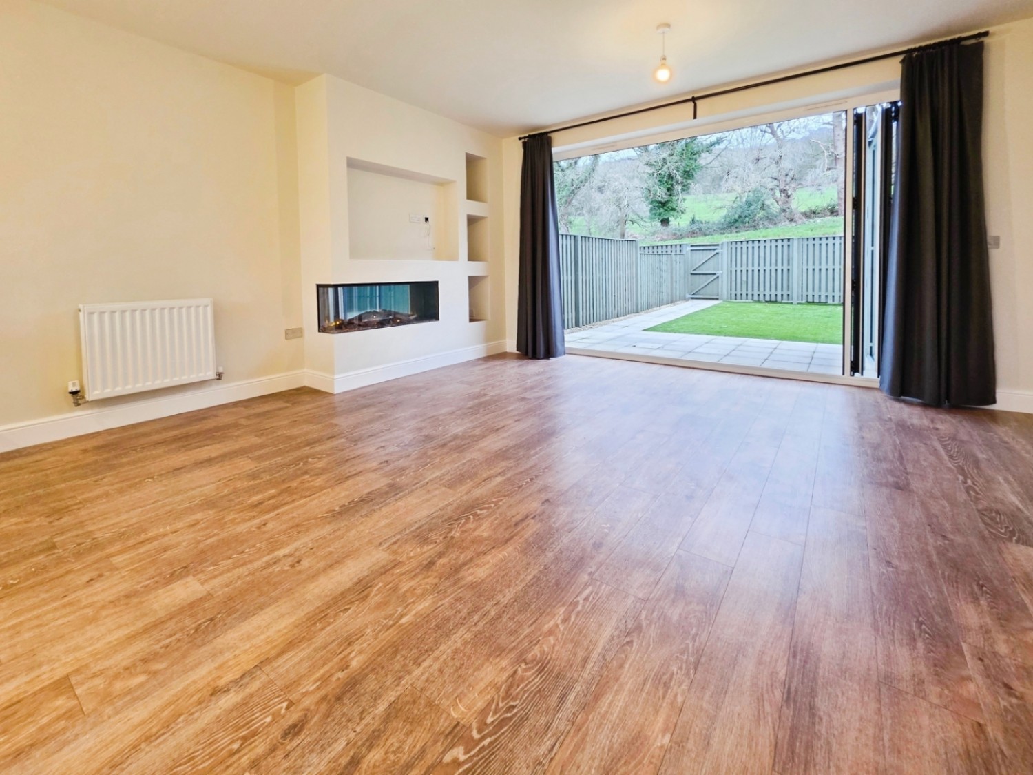 Beatrice Webb Lane, Standish