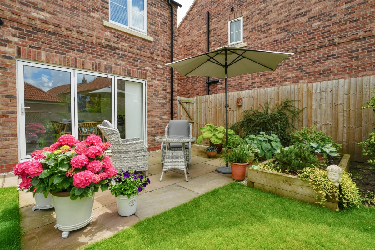 Pond View, Tollerton, York