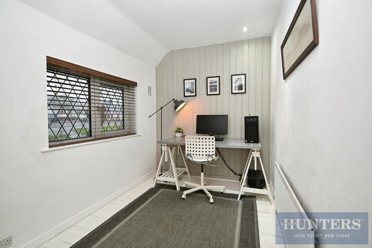 Hawksworth Lane, Guiseley, Leeds