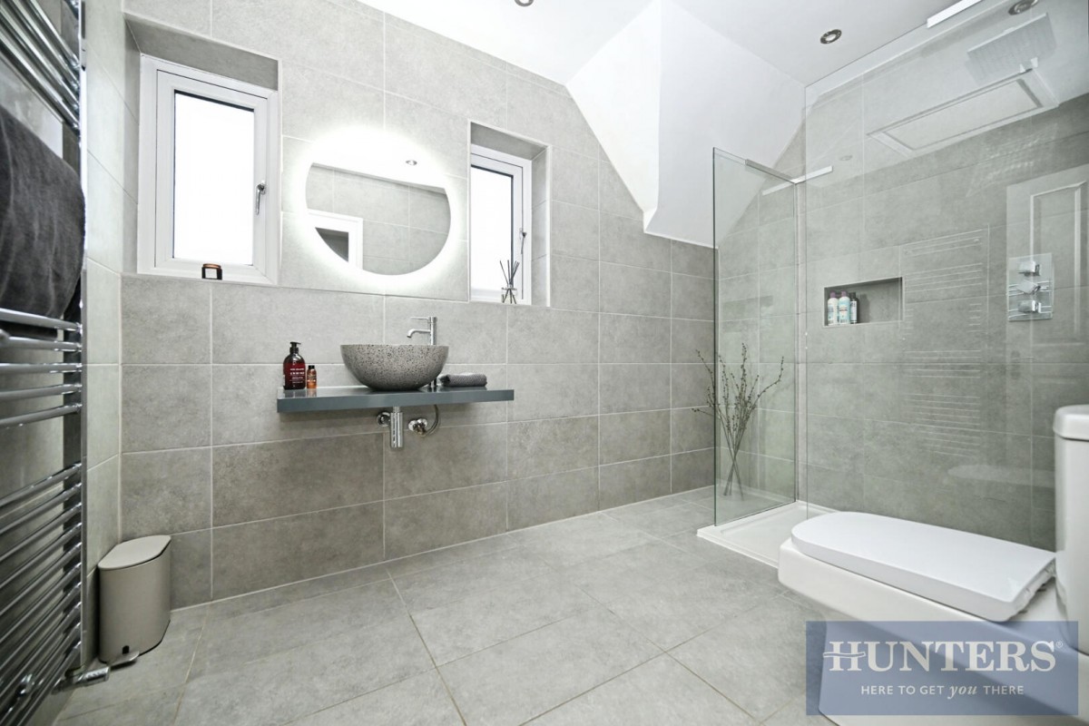 Hawksworth Lane, Guiseley, Leeds