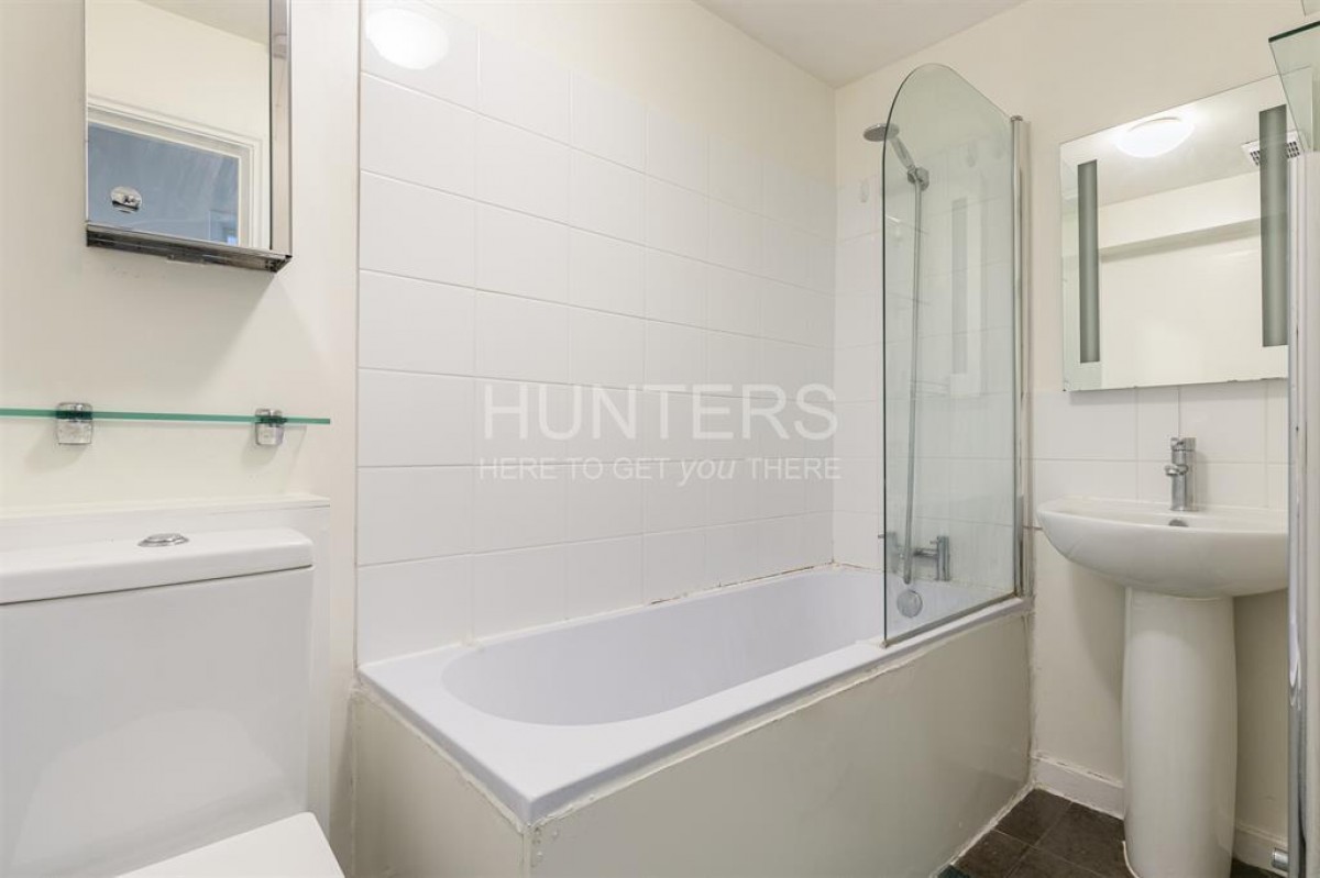 Albion Road, London, N16