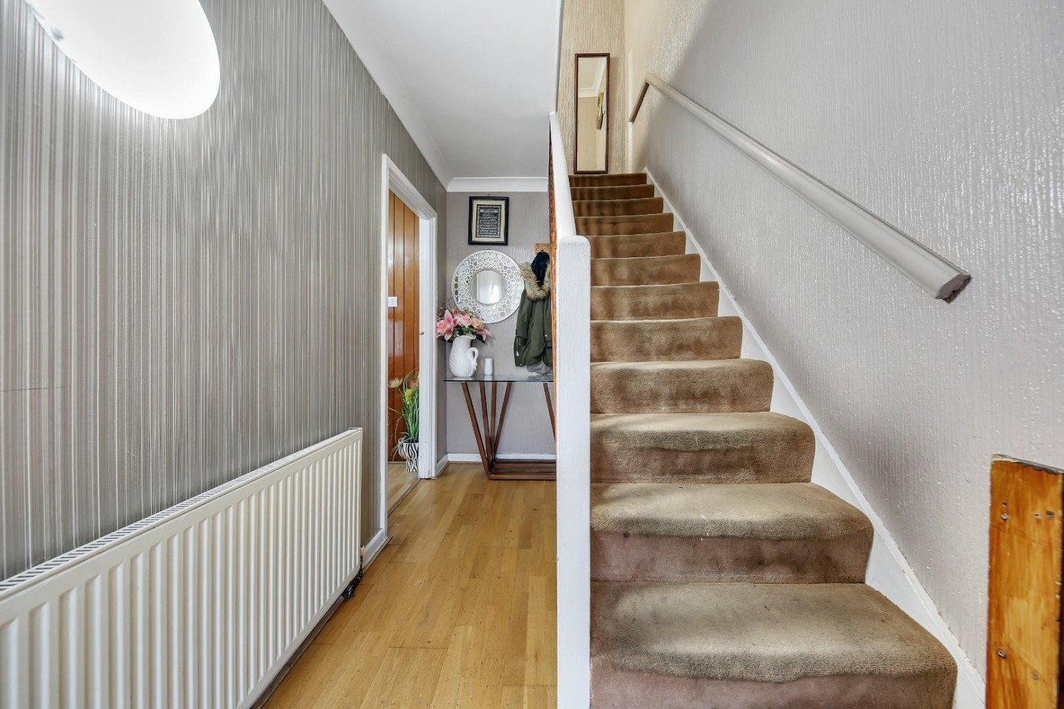 Chadwell Avenue, Chadwell Heath, RM6