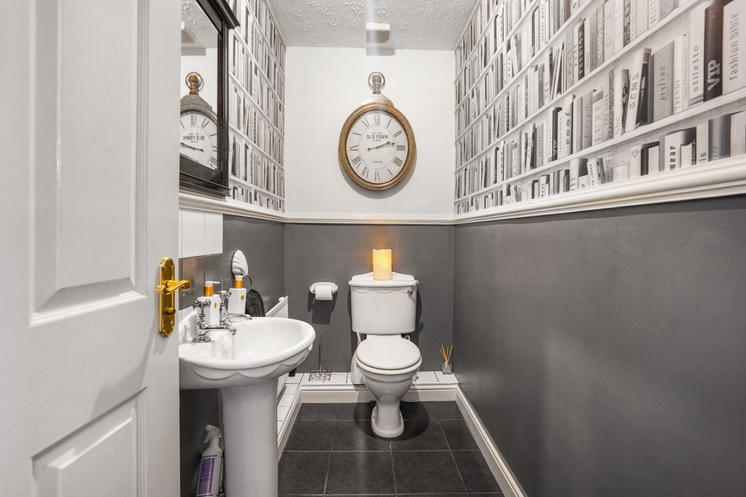 Wike Ridge Avenue, Leeds