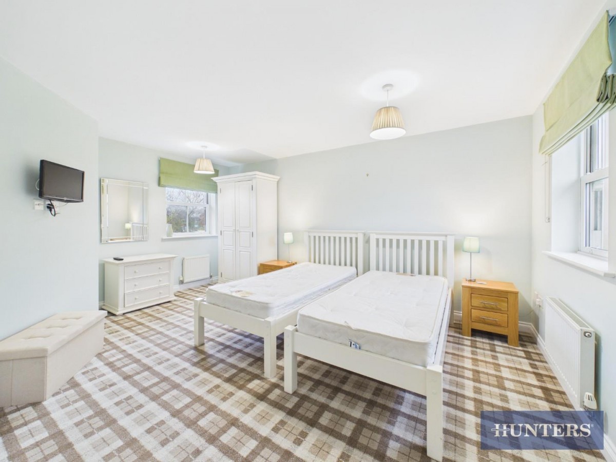 The Parade, Moor Road, Filey