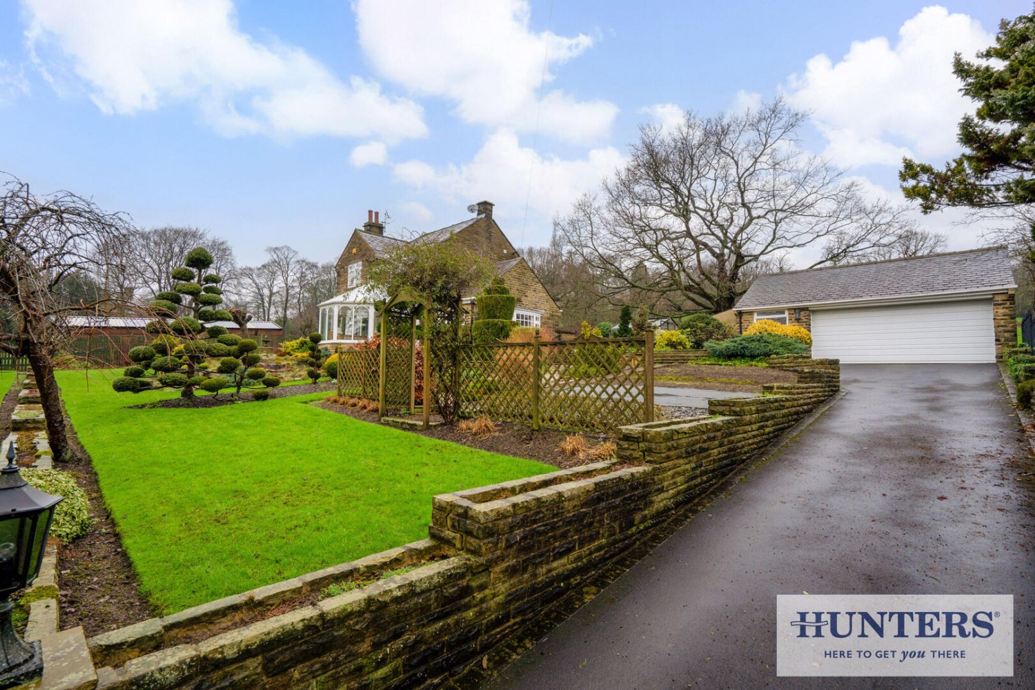 Acacia Park Terrace, Rawdon Border