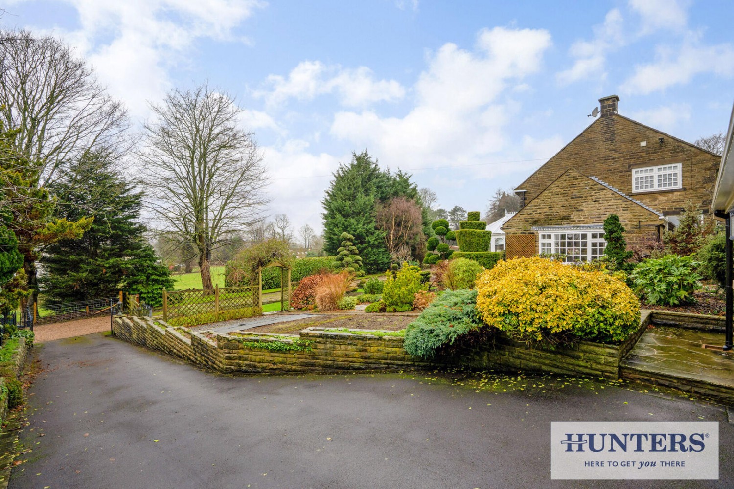 Acacia Park Terrace, Rawdon Border