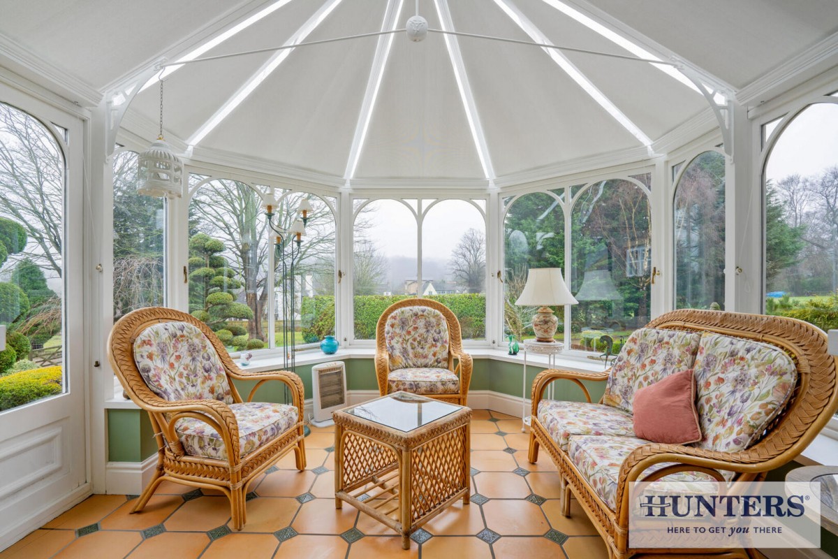 Acacia Park Terrace, Rawdon Border