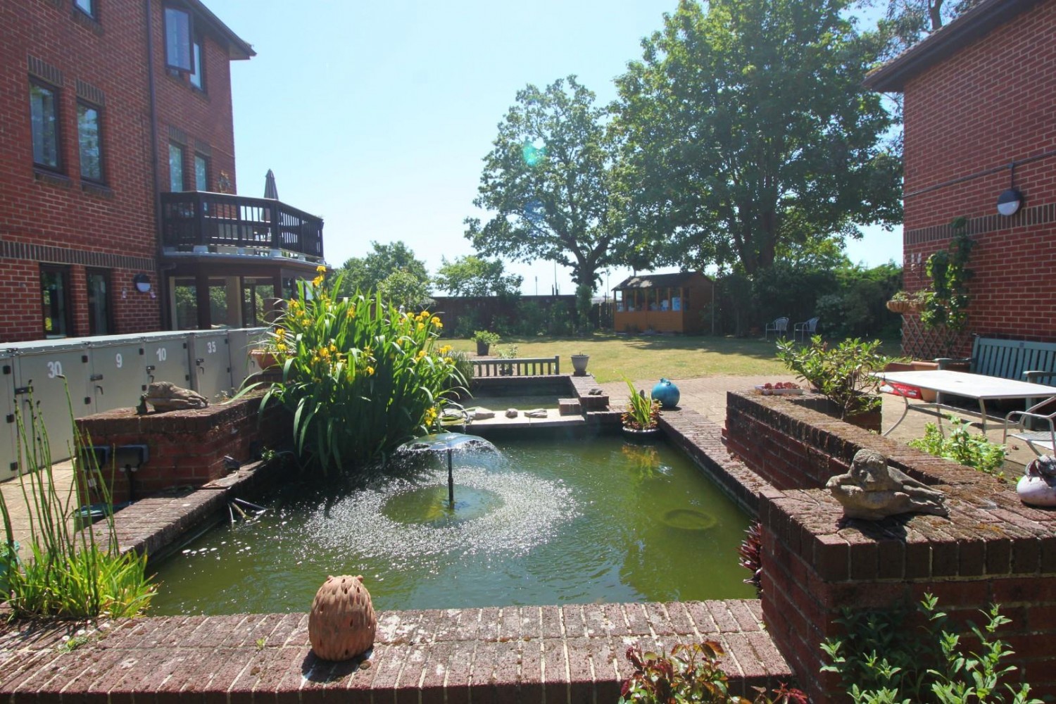 Hamble Lane, Hamble, Southampton, SO31 4QE
