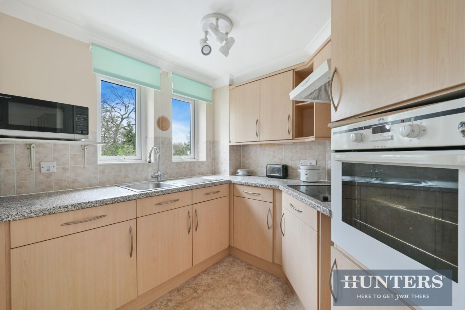 Kingston Road, Epsom