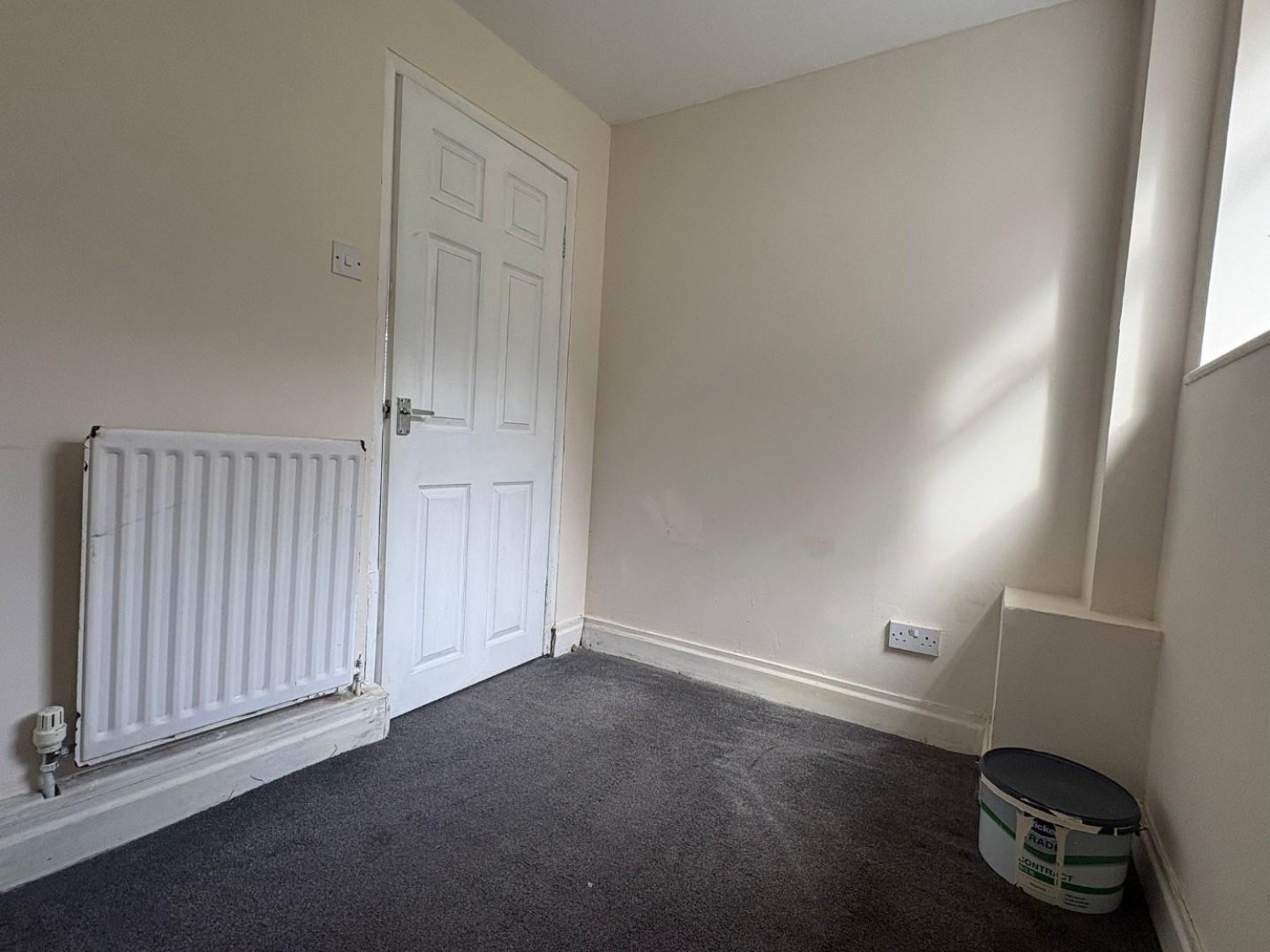 Ground Floor Flat, Wrotham Road, Gravesend, DA11