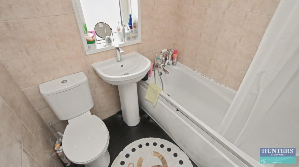 Tyersal Terrace, Bradford, West Yorkshire BD4