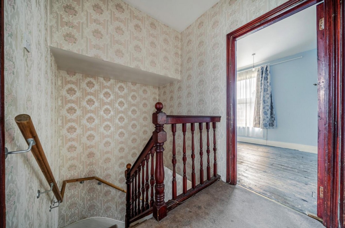 Ardgowan Road, London, SE6 1ZB