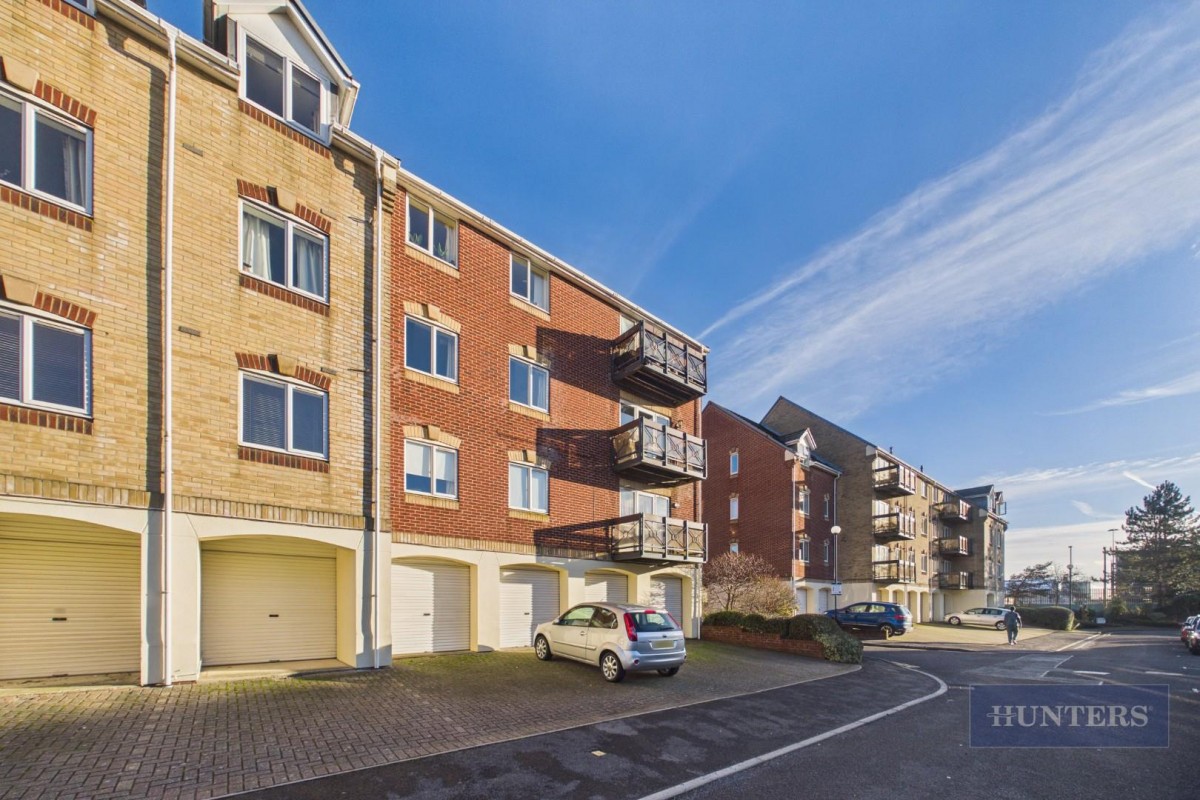 Pacific Close, Southampton