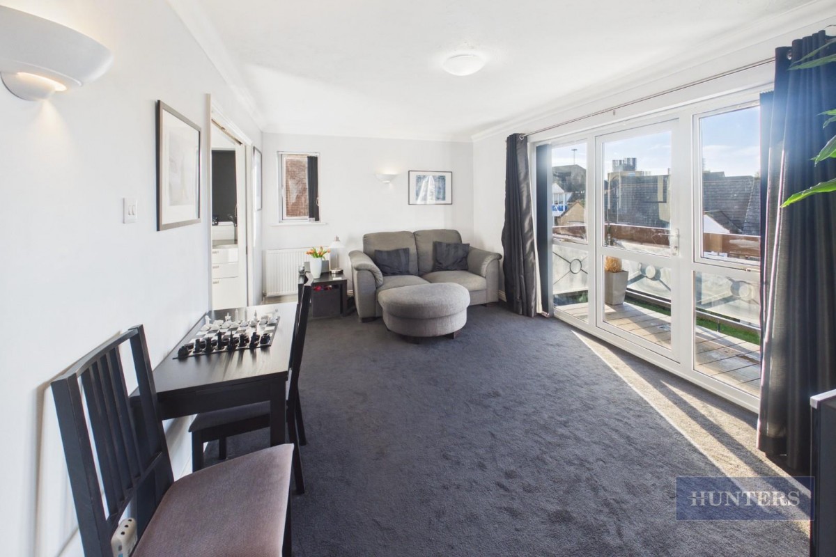 Pacific Close, Southampton