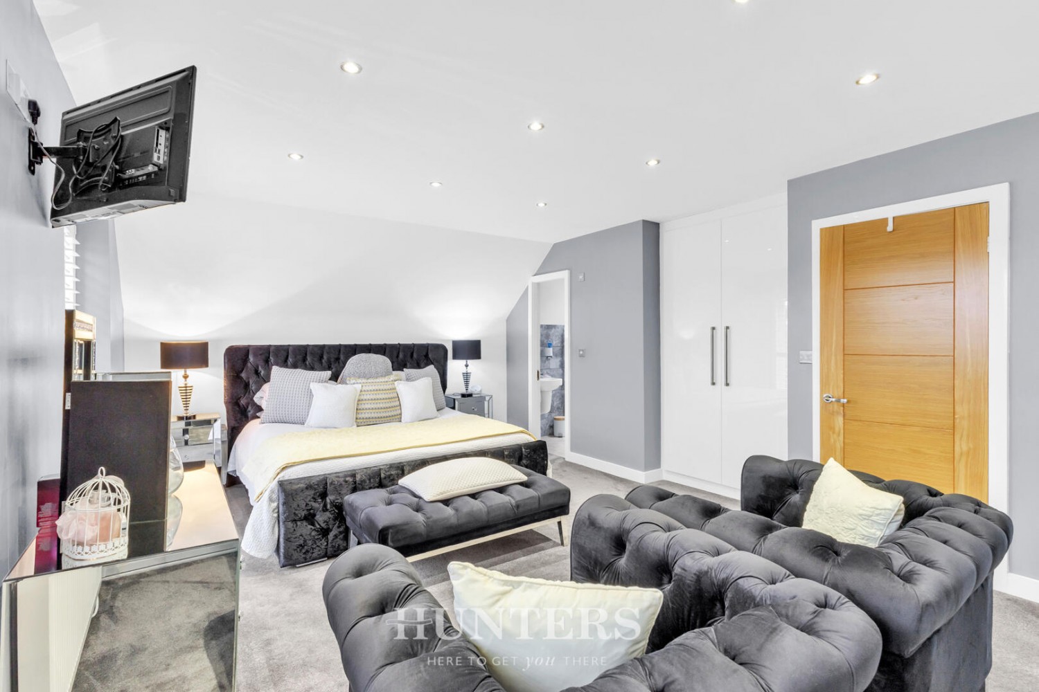 Mount Pleasant, Middleton, Manchester, M24