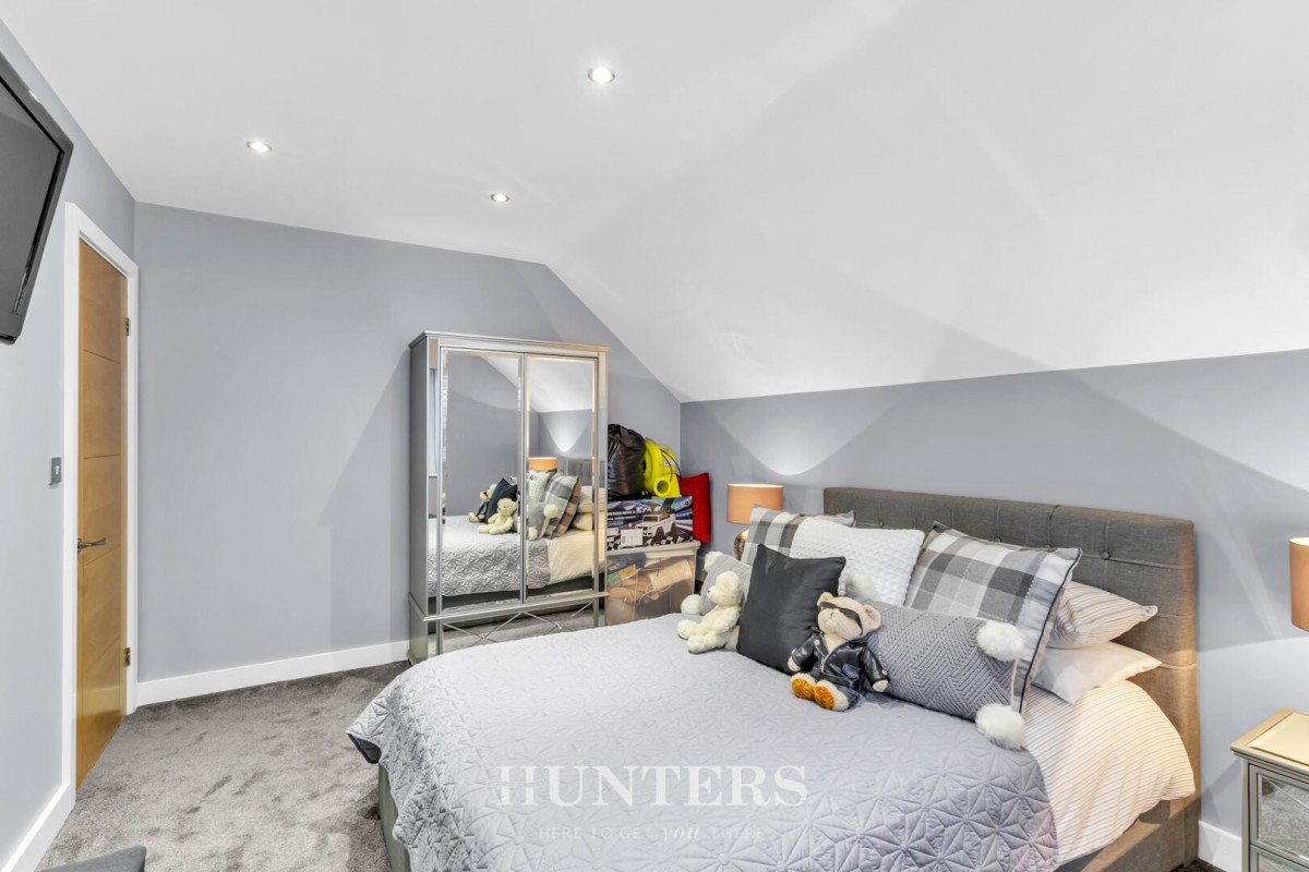 Mount Pleasant, Middleton, Manchester, M24