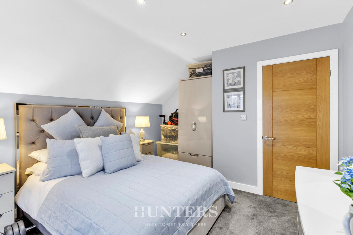 Mount Pleasant, Middleton, Manchester, M24