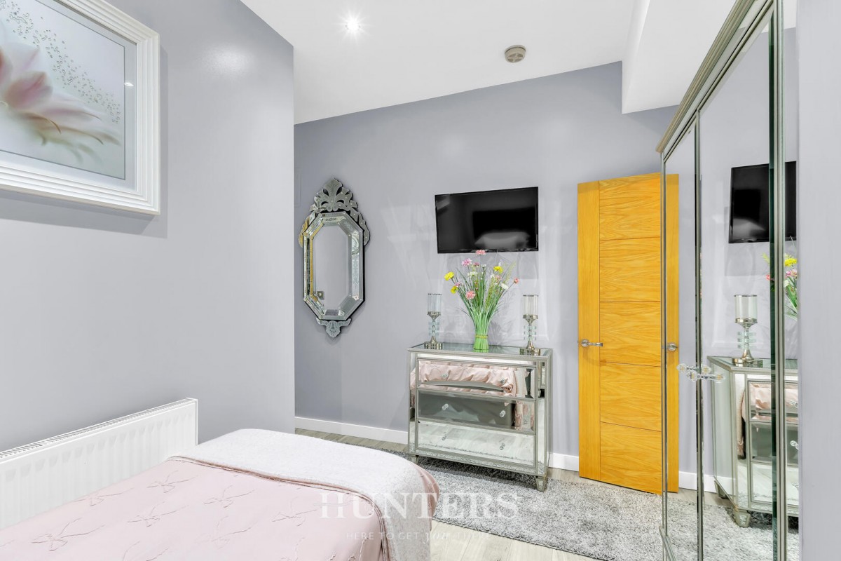 Mount Pleasant, Middleton, Manchester, M24