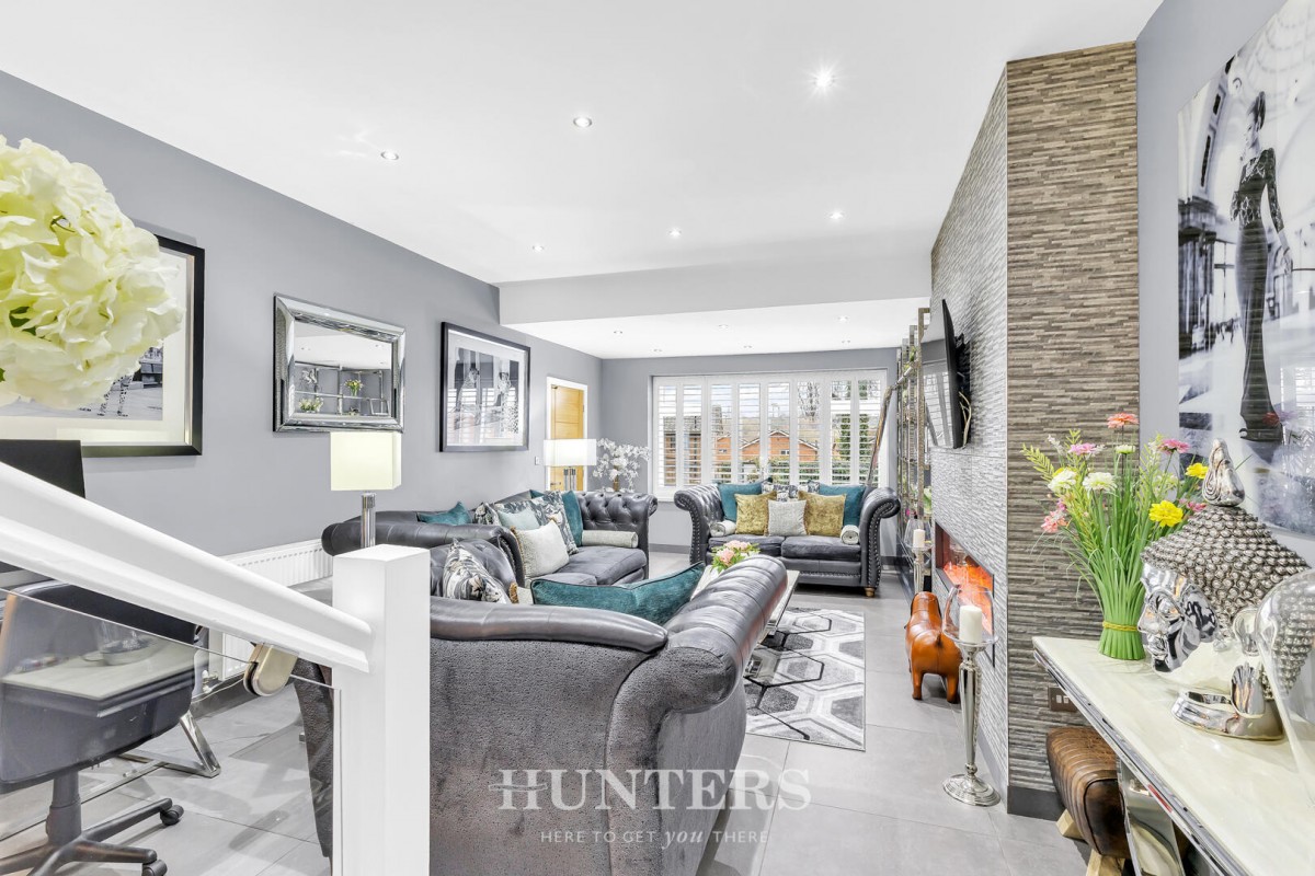 Mount Pleasant, Middleton, Manchester, M24