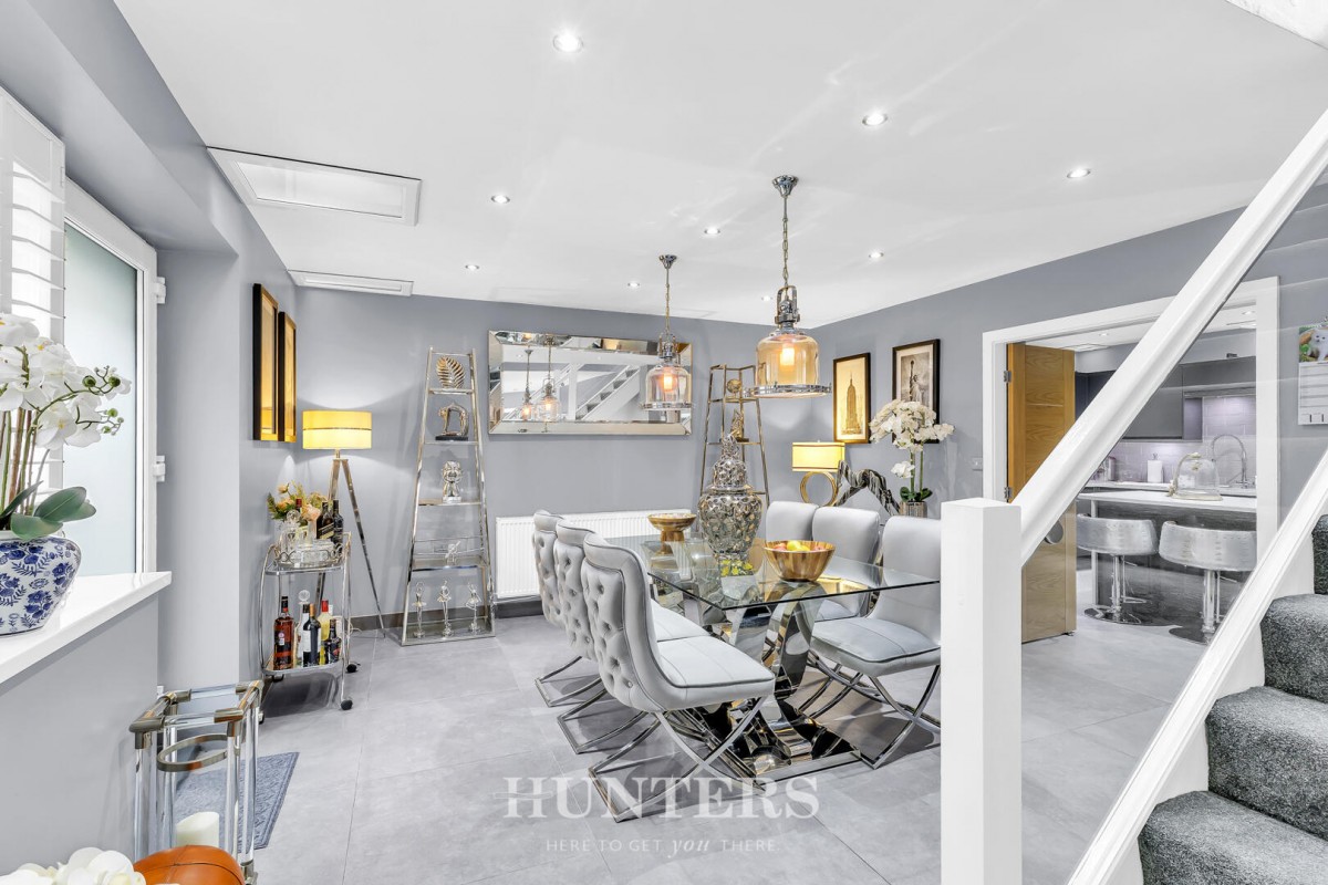 Mount Pleasant, Middleton, Manchester, M24