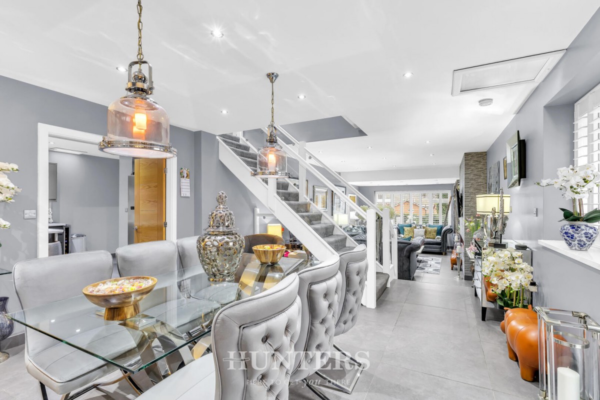 Mount Pleasant, Middleton, Manchester, M24