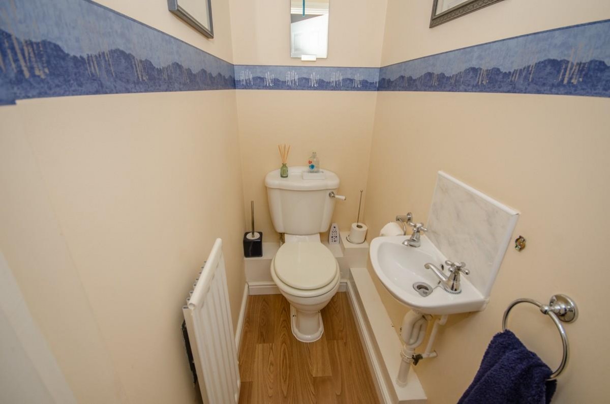 Pinkers Mead, Emersons Green, Bristol, BS16 7EF