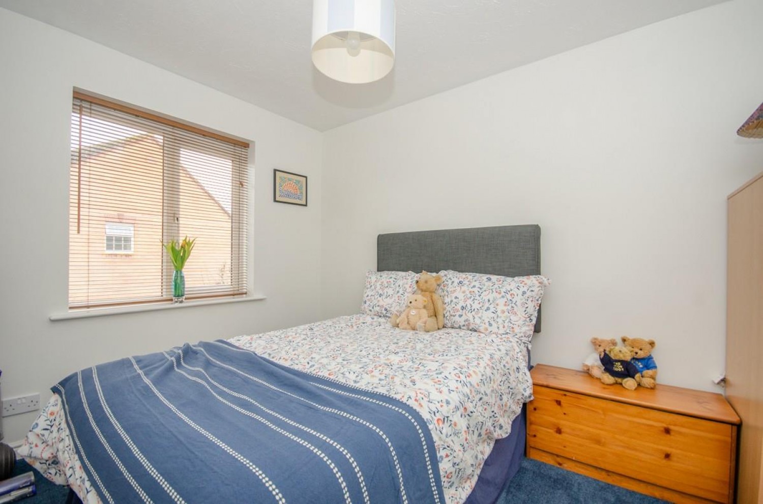 Pinkers Mead, Emersons Green, Bristol, BS16 7EF