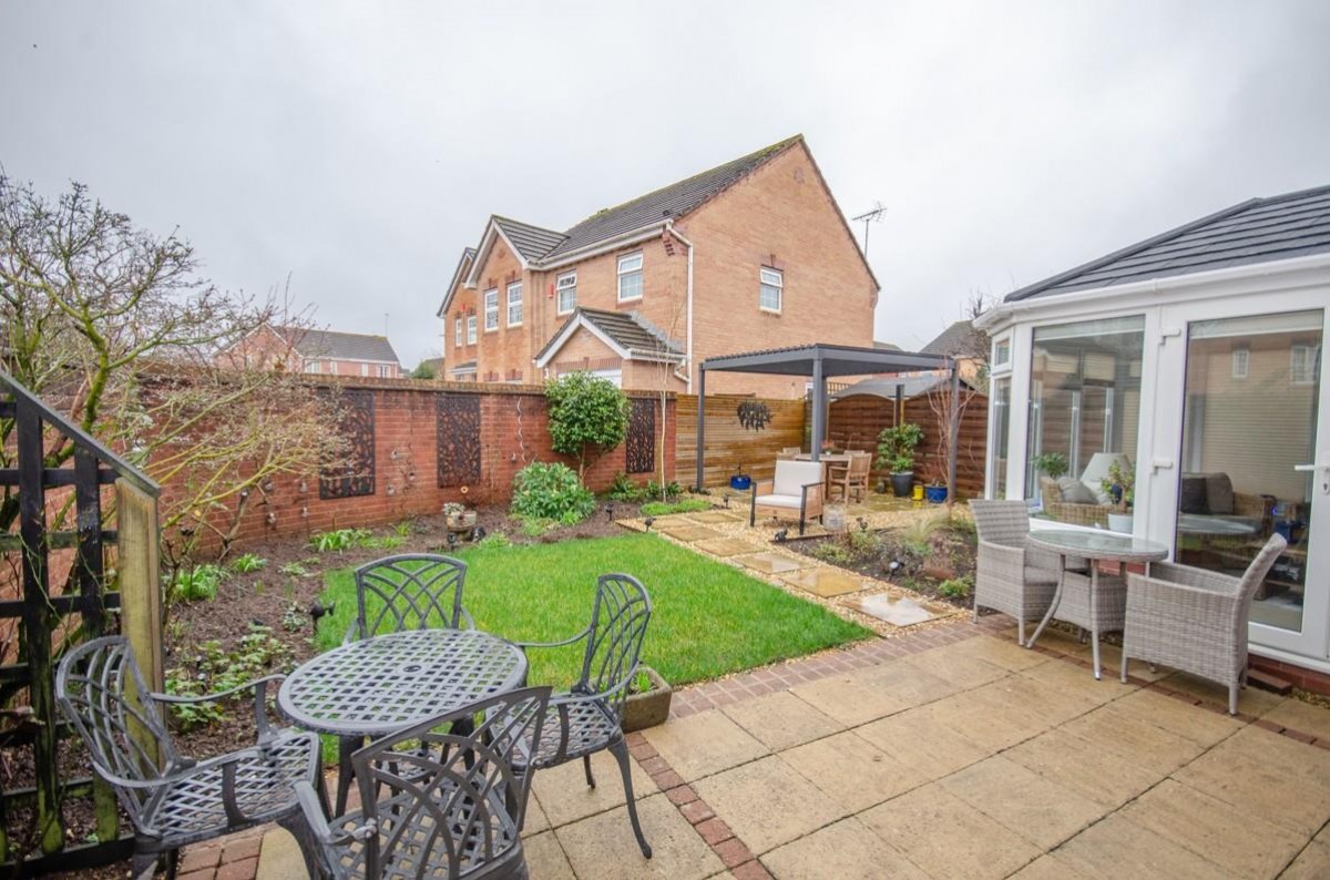 Pinkers Mead, Emersons Green, Bristol, BS16 7EF