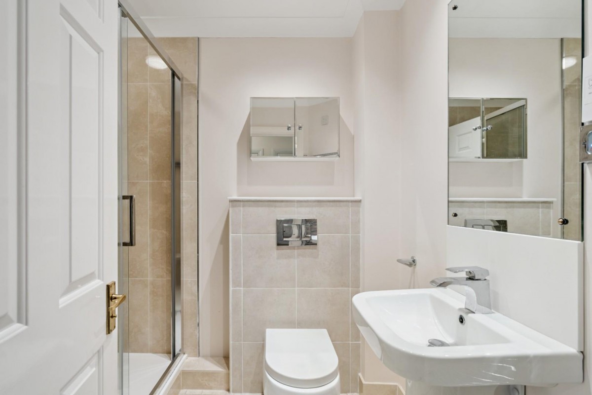 Oakfield Close, Amersham, Buckinghamshire, HP6 5TA