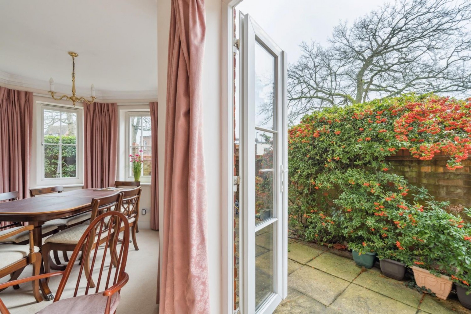 Oakfield Close, Amersham, Buckinghamshire, HP6 5TA