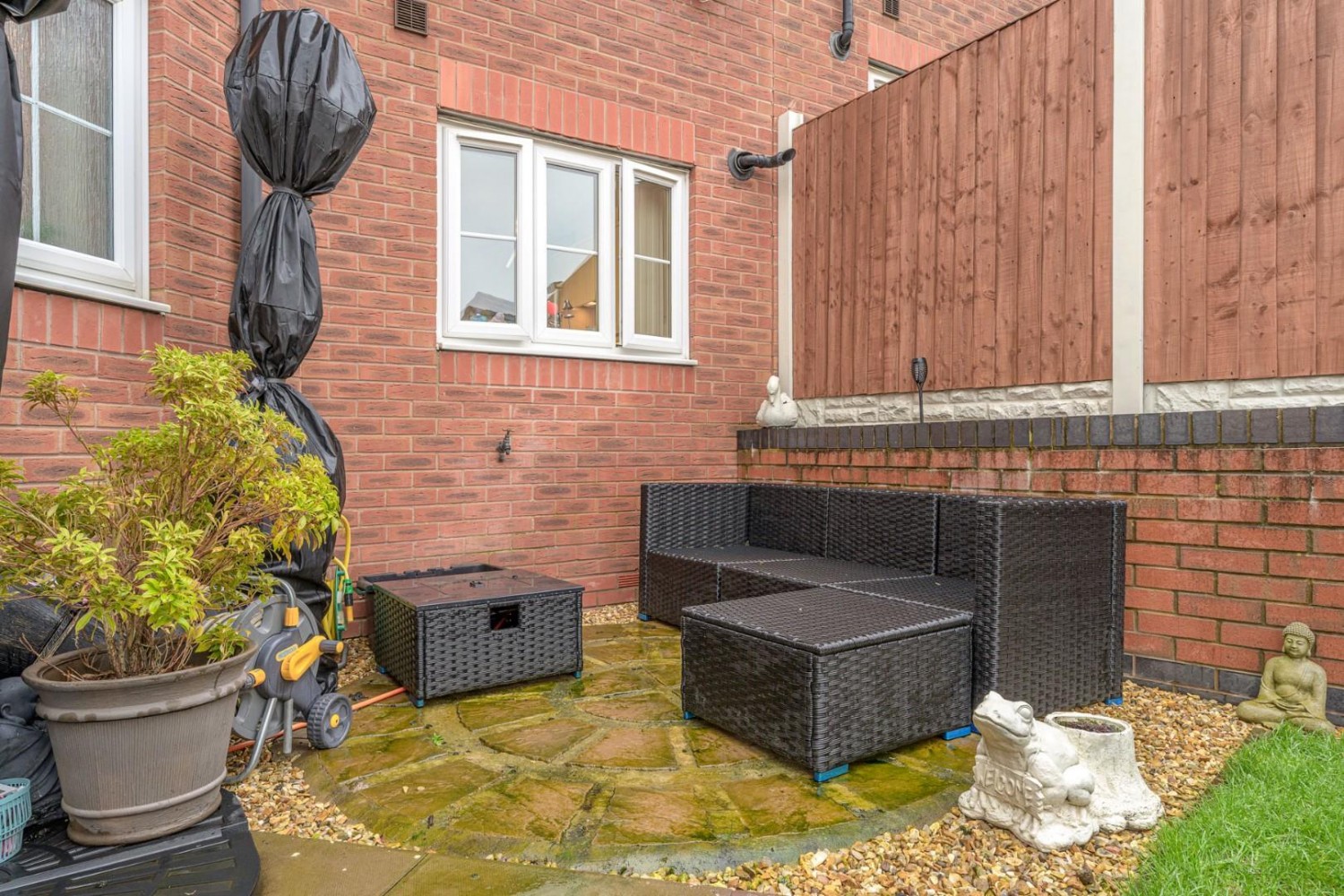 Goodrich Mews, Lower Gornal